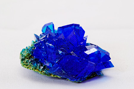 蓝三酚水晶体硫酸铜化学玻璃硫酸科学水晶石头矿物奢华硫酸盐结晶图片