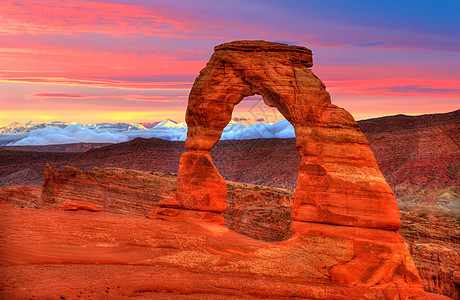 美国犹他州国家公园分层建筑日落巅峰橙子石头国家旅行土地蓝色公园沙漠图片