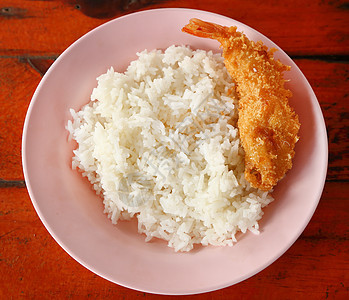 大米和虾面自助餐饮食文化木头油炸烹饪小吃筷子桌子香料图片