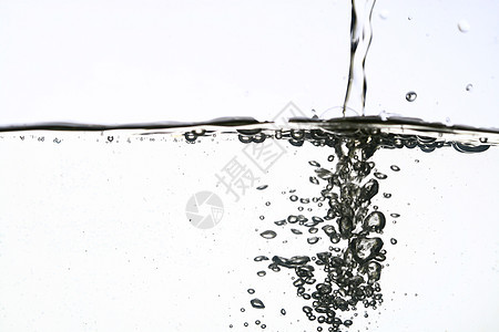 湿水气泡波纹飞溅液体溪流蓝色温泉宏观水滴运动图片
