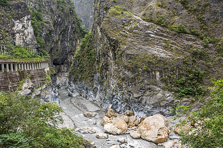 Taroko国家公园地理环境旅行悬崖森林公园岩石地标石头风景图片
