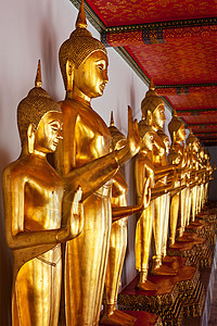 泰国 常立佛像团体雕像旅游雕塑宗教上帝行动纪念碑寺庙祝福图片