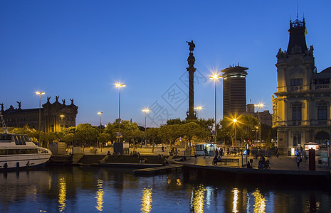 Colombon 纪念碑     西班牙巴塞罗那图片
