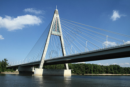 桥梁详情匈牙利运输建筑学灯柱钢丝绳工程戏剧性几何学穿越三角形天空图片