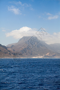 山区观点石头异国天空晴天旅游假期旅行波纹海岸波浪图片