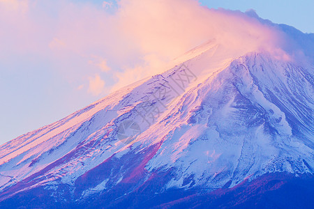 藤藤山关门了冰镇顶峰阳光日落积雪火山粉色公吨植物图片