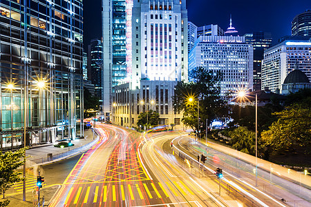 晚上在香港市的交通路线商业区摩天大楼景观天空办公楼公司办公室商业城市踪迹图片