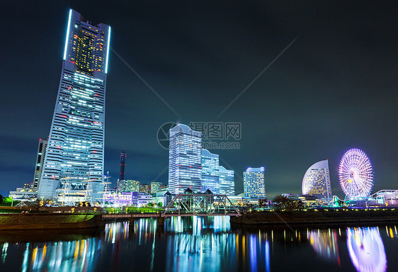 夜间横滨天际车轮小路办公室办公楼摩天轮建筑景观海岸商业地标图片