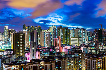 香港市晚上公寓楼市中心天际住宅居所城市建筑鸟瞰图民众景观图片