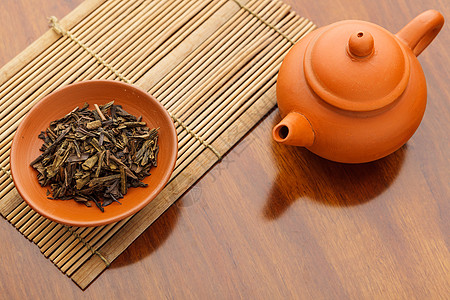 中华茶茶仪式传统文化功夫木头茶壶草本植物食物饮料飞碟干叶图片