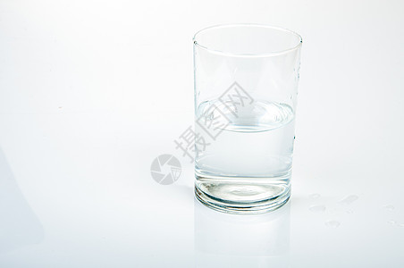 半水杯饮料健康口渴平衡反射器皿液体玻璃饮食矿物图片