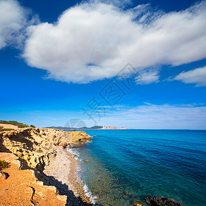 在巴利阿里奇的圣何塞南部海滩晴天海岸旅行太阳海洋假期天堂波浪石头天空图片