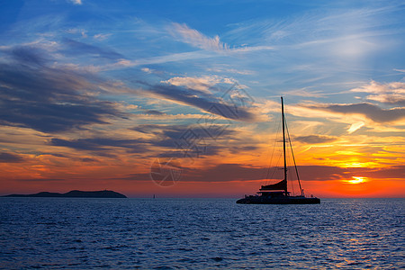 日落 伊比萨桑安东尼奥阿巴德波纹晴天橙子海景阳光太阳蓝色帆船海洋天空图片