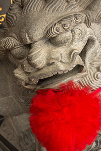 中国神庙狮子雕像寺庙力量艺术历史运气警卫建筑学入口文化岩石图片