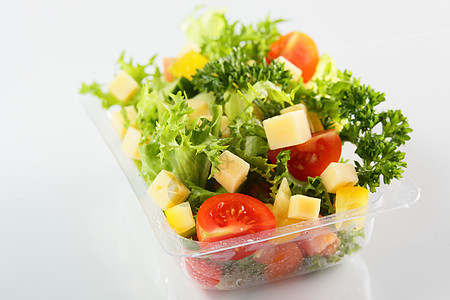 白色背景的清夏沙拉蔬菜维生素午餐健康菜单厨房小吃沙拉胸部美食图片