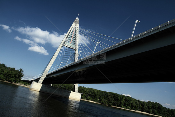 桥梁详情匈牙利商业艺术天空旅行运输钢丝绳穿越灯柱汽车几何学图片