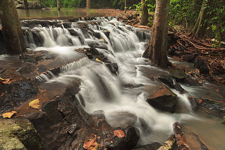 泰国萨拉布里国家公园瀑布荒野国家森林假期公园旅游水景环境热带旅行图片