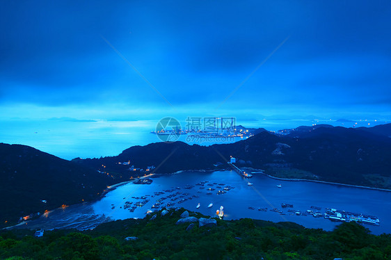 风景 日落在山上和海面上季节热带假期美丽墙纸旅行太阳地平线海洋天气图片