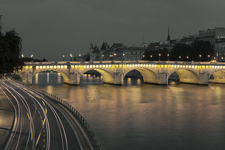 Pont Neuf和Seine 法国巴黎 法国奥尔德法州巴黎白色旅行石头拱门旅游建筑历史照明日落历史性图片