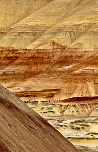 俄勒冈州沙漠棕色编队干旱火山刷子纪念碑丘陵沉淀图片