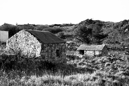 爱尔兰Donegal县的锈石建筑图片