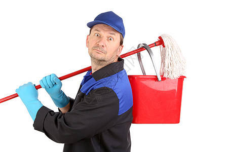 男人拿着扫帚和桶房子家政拖把卫生工人海绵工作工作服清洁工工具图片