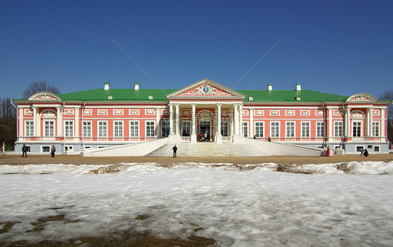 莫斯科Kuskovo庄园旅行建筑学历史大厦房子博物馆游客公园天空纪念碑图片