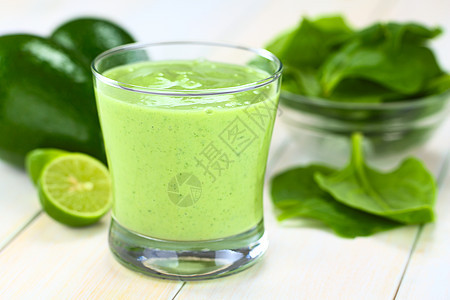 阿沃卡多和菠菜滑雪饮食营养水平小吃果汁美味食物菠菜酸奶绿色图片