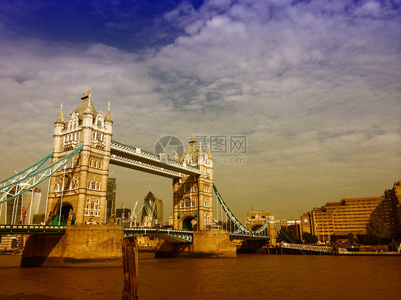 联合王国伦敦塔桥巨型建筑 联合王国伦敦地标花岗岩建筑学城市游客吸引力天空蓝色纪念碑图片