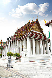 泰国曼谷的寺庙纪念碑佛教徒吸引力旅游宗教旅行佛塔白色建筑游客图片