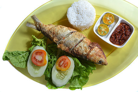 牛奶炸鱼蔬菜油炸餐厅鱼片海鲜菜单营养饮食美食午餐图片