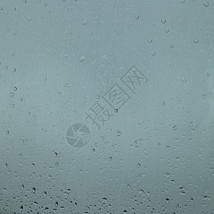 窗口中的雨滴蒸汽青色色调冲洗飞沫淋浴湿度薄雾雾化运球图片
