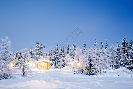 冬季风景之夜房子国家小屋木头降雪天气场地天空旅行星星图片