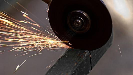 手研磨机看到钢铁速度工程钻头工具治疗钻石车削生产机械刀刃图片