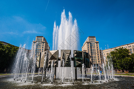 施特劳斯伯格普拉茨旅行建筑学地标喷泉纪念碑城市广场晴天建筑历史性图片