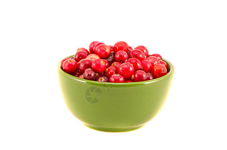 绿葡萄干绿碗 白纸上隔离着成熟的红莓背景
