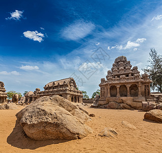印度南部泰米尔纳德邦马哈巴利普兰文明建筑学石雕建筑雕像雕塑纪念碑雕刻概念岩石背景图片