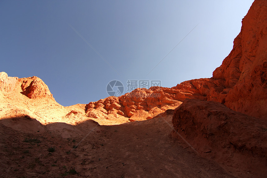 岩石地质学高原石头沙漠干旱阴影风景红色蓝色天空图片