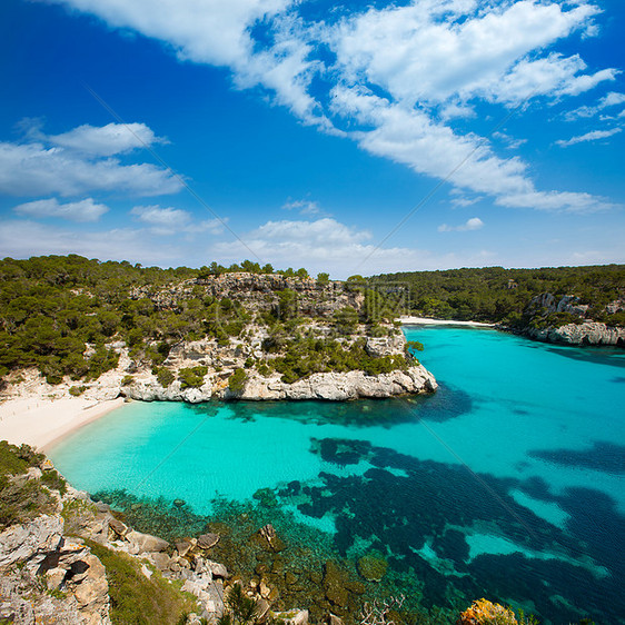 巴利阿里群岛Menorca的旅行假期海岸海滩波浪岩石天空树木悬崖太阳图片