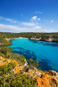 松绿的Balearic地中海支撑海岸晴天悬崖石头旅行太阳地标蓝色假期图片