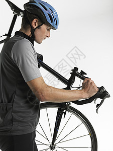骑自行车的男性骑自行车者图片