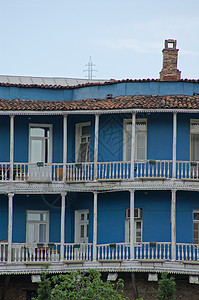 格鲁吉亚传统建筑街道民间窗户建筑学历史房子城市木头木板谷仓图片