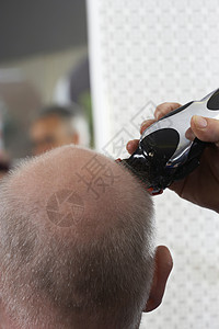 理发师用理发店的短发剪头发 剃老人头沙龙男士商业理发剃须秃顶男性成人剃刀婴儿图片