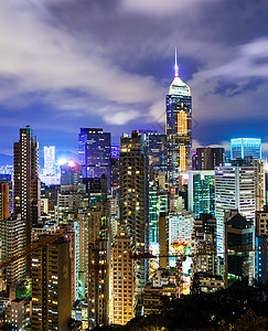 晚上在香港的城市城市市中心景观公寓住宅民众天际居所建筑人口房屋图片