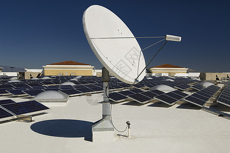太阳能发电厂太阳能电池板的卫星迪什Dish发电厂能量力量太阳能绿色抛物通讯控制板太阳能板公用事业图片