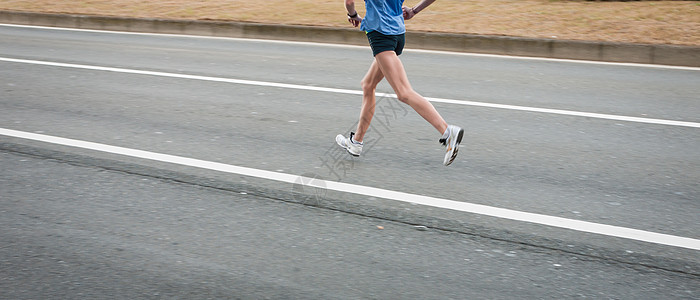 马拉松体育运动事件街道女性人群动机活力跑步力量图片