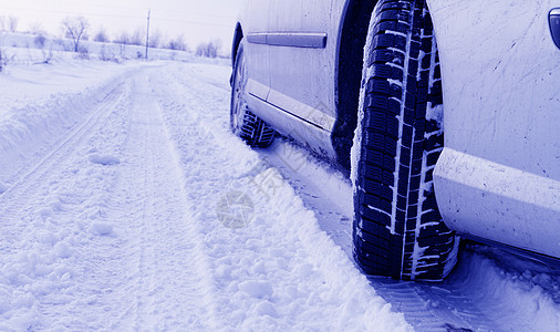 冬季轮胎踪迹街道蓝色气候雪花车辆汽车季节驾驶车轮图片
