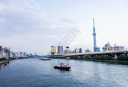 东京天空树与日本苏门达河1图片