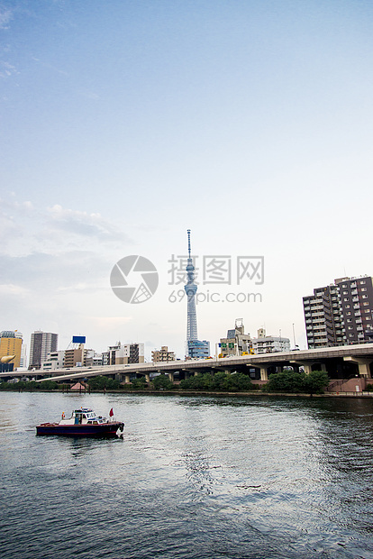 东京天空树与日本苏门达河2图片