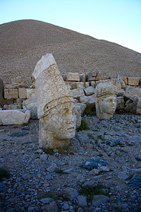纳鲁特山神的纪念碑考古学旅游遗产石头雕像国家火鸡雕塑上帝世界图片